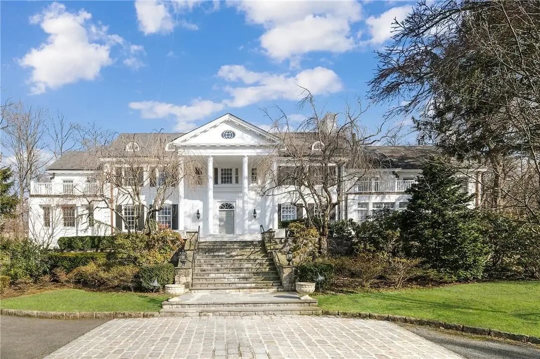 17 Heathcote Road, Scarsdale, NY — sold